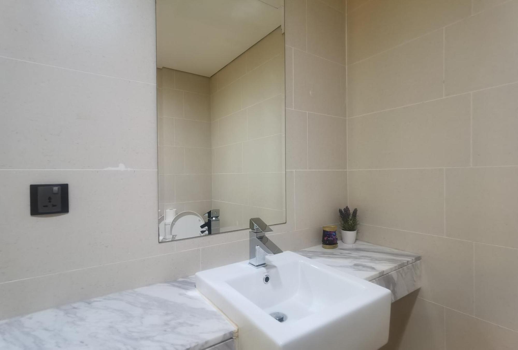 The Straits Suites By Ciconia Malacca Exteriör bild