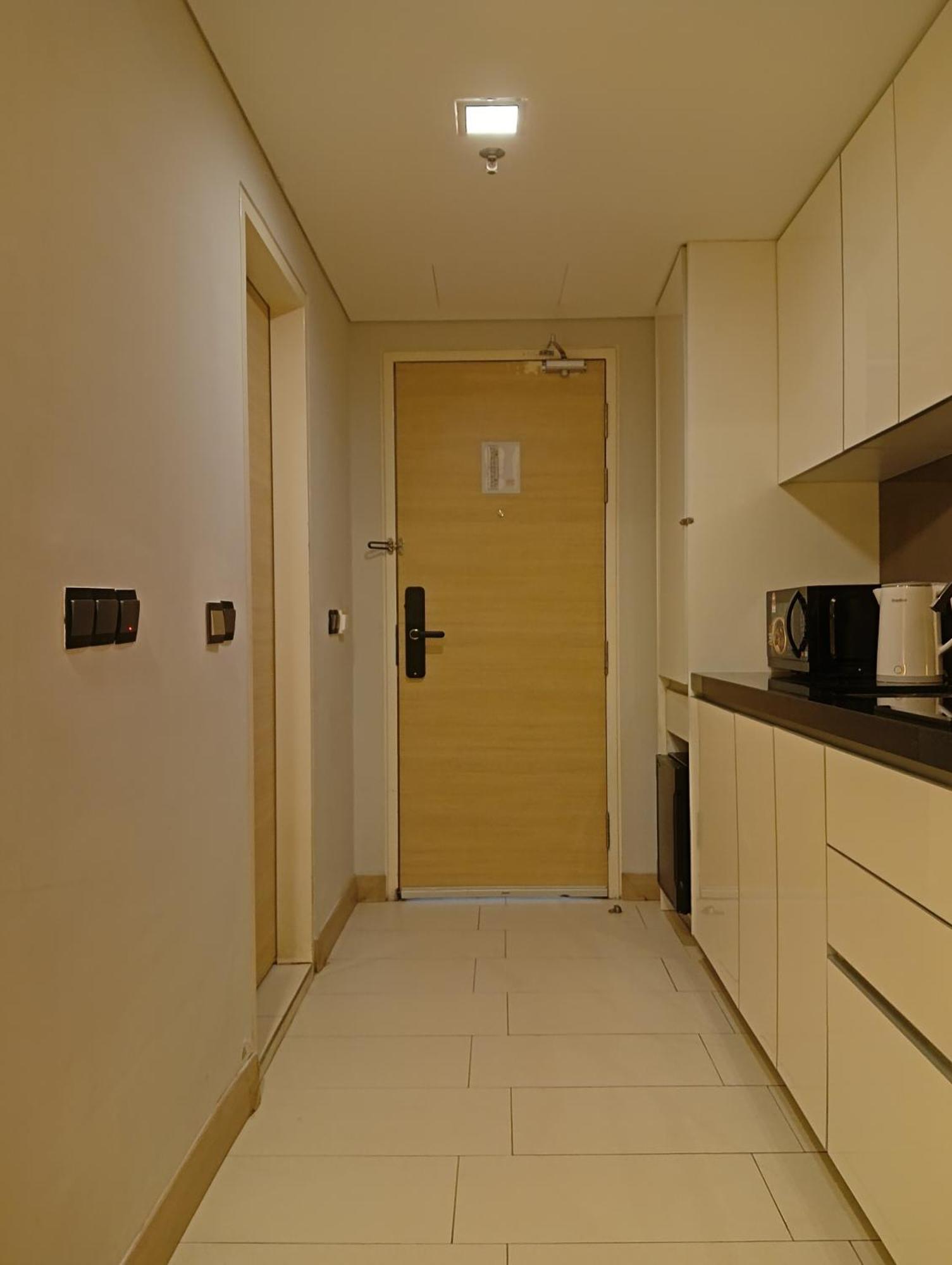 The Straits Suites By Ciconia Malacca Exteriör bild